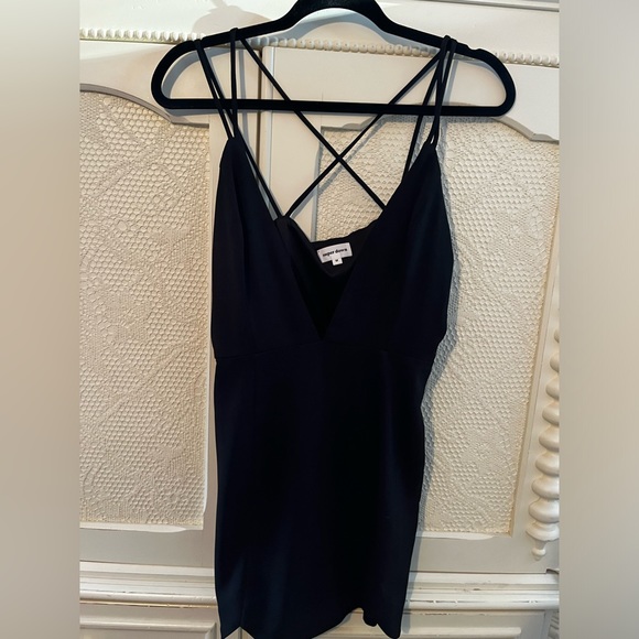 Black mini dress - Picture 1 of 3